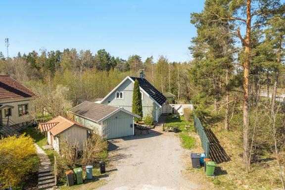 Villor till salu i Järfälla – Booli