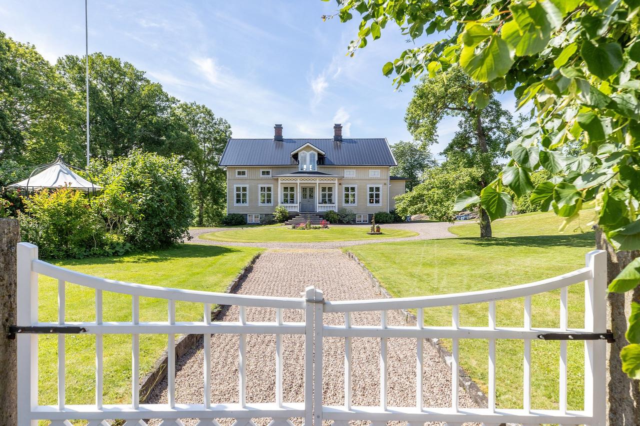 G rd Till Salu P Bobergs G rd 110 Boberg Falkenberg Booli