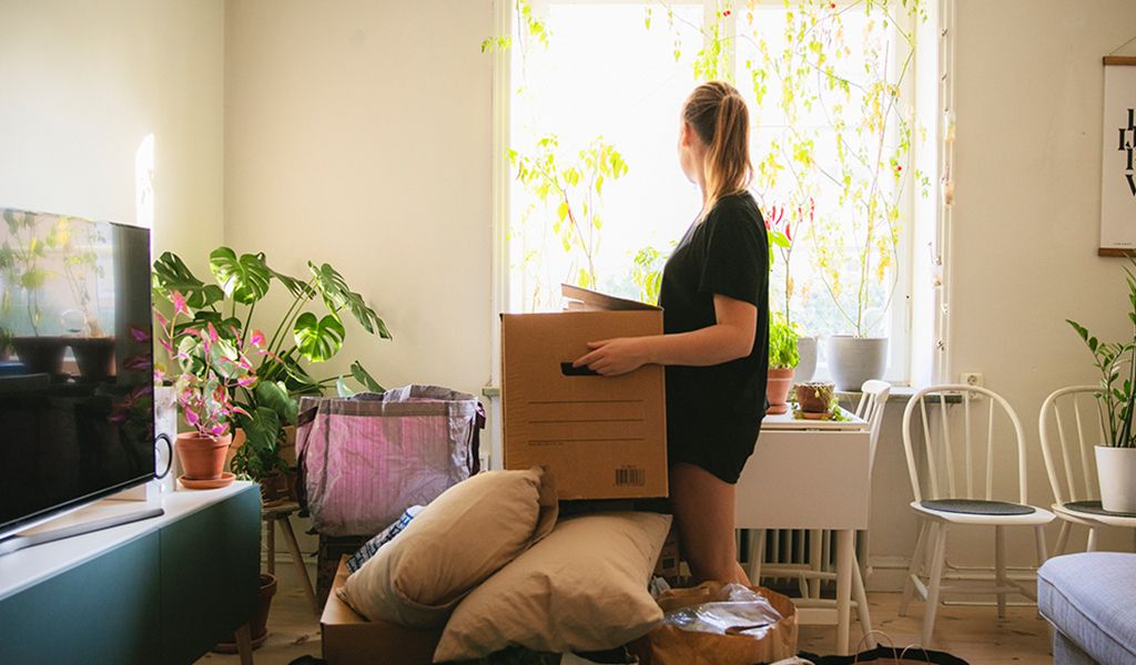 IF-skadeforsakring-tjej-i-rum_1024x600.jpg
