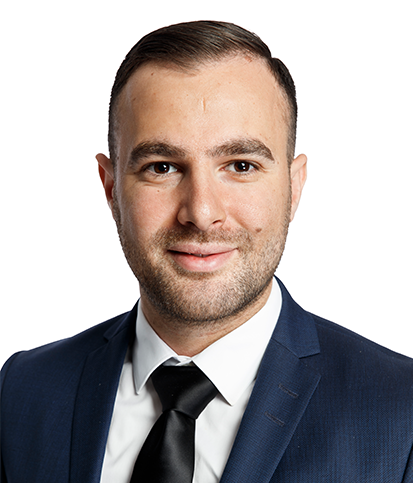 Mäklare Benjamin Akyol