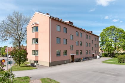 Syréngatan 14B, Valla