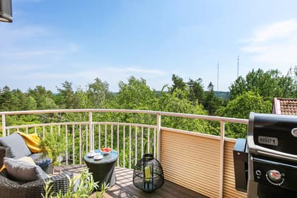 Serenadvägen 30, Nacka Forum