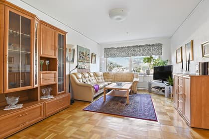 Falkholmsgränd 13, Skärholmen