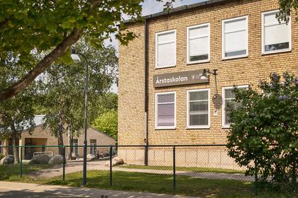 Sandfjärdsgatan 98, Årsta