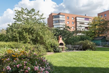 Lugna gatan 19, Lugnet