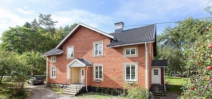 Skeviksgatan 1B, Gustavsberg