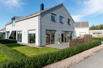 Storstensvägen 6, Lindbacken