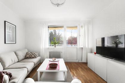 Frihetsvägen 33, Jakobsberg