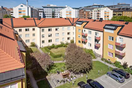 Slottsvägen 7, Haga Norra