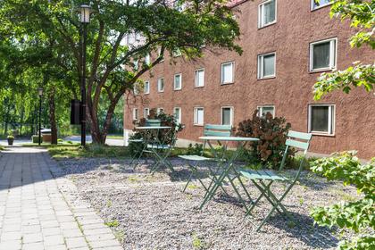 Fogdevreten 14, Karolinska