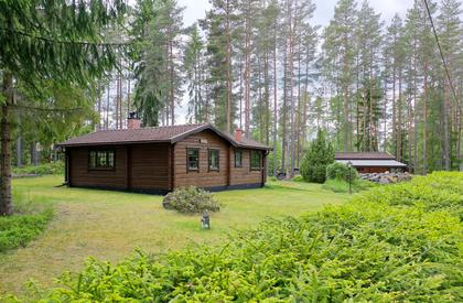 Vikbolandsvägen 7, Östa