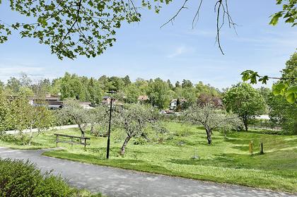 Åkersbergavägen 71A, Österskär
