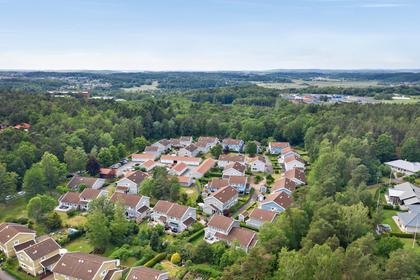 Båtsman Lustigs gata 33, Backatorp