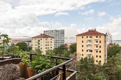 Pelargatan 11, Skärmarbrink