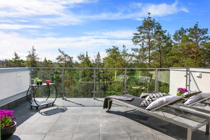 Barkerivägen 3A, Tollare