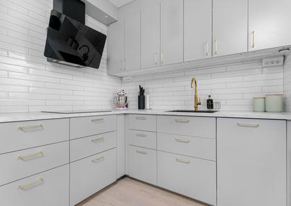 Promenaden 2, Barrsätra