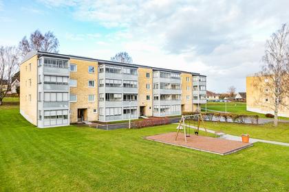 Lindblomsvägen 8B, Stad