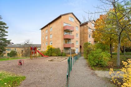 Bävervägen 44, Bromma