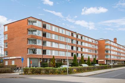 Dag Hammarskjölds väg 1D, Tuna