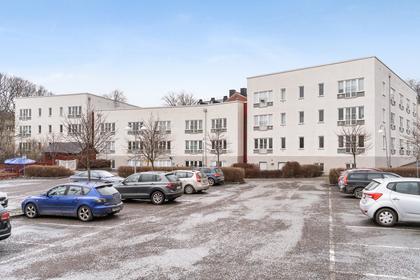 Dag Hammarskjölds väg 15C, Kåbo