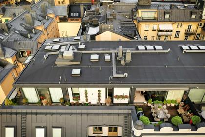 Nedan Östermalmstorg, Östermalm