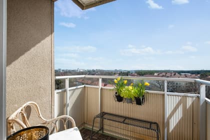 Astrakangatan 4, Hässelby Gård