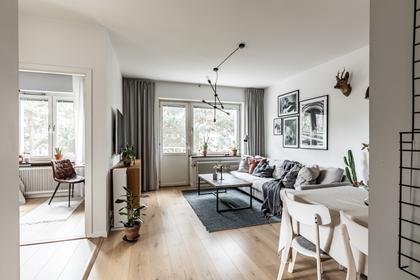 Slätbaksvägen 14, Årsta