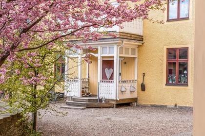 Repslagaregatan 18, Centrum Väster