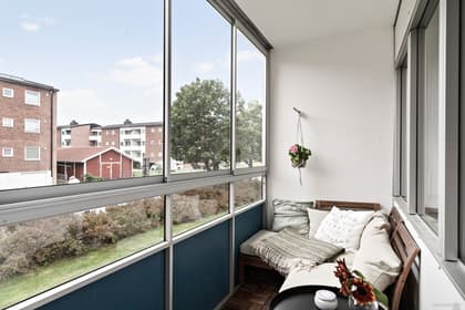 Tvillinggatan 3A, Jungfruplatsen