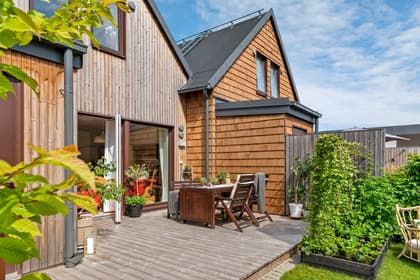 Höbalsgatan 32, Elinegård