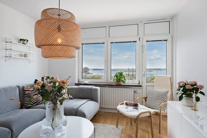 Arkitektgatan 8, Långö