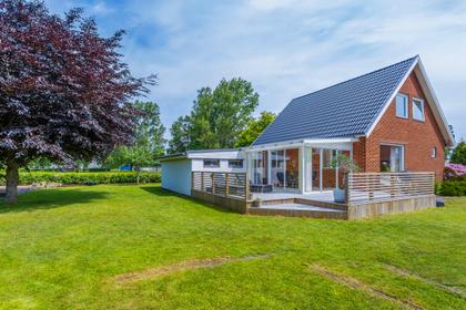 Vinkelgatan 2, Våxtorp