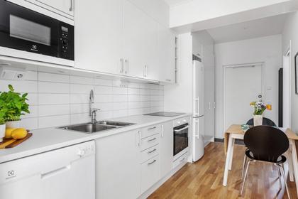 Fredrik Hasselqvists gata 3, Vallastaden