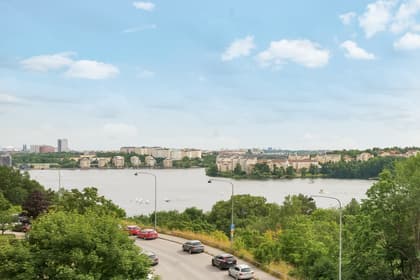 Jungfrudansen 26, Huvudsta