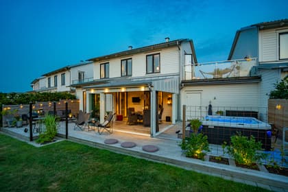 Logvägen 10, Albinsro