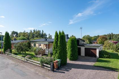 Rösvägen 3, Björklinge