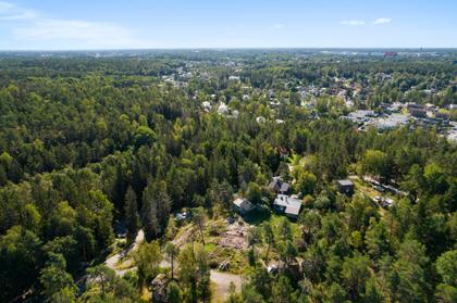 Gömmarvägen 11, Glömsta