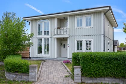 Stenbrovägen 28, Fresta