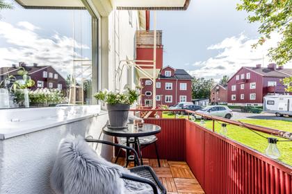 Tjärhovsgatan 18, Teg