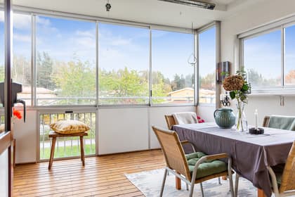 Tuvvägen 21, Handen