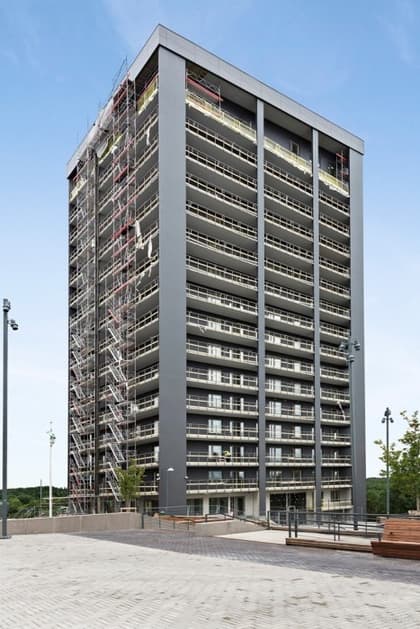 Almbygatan 10, Spånga