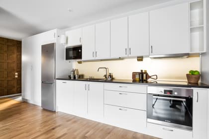 Härnevi Skolväg 9A, Bro