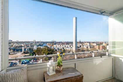 Henriksdalsringen 49, Henriksdalsberget