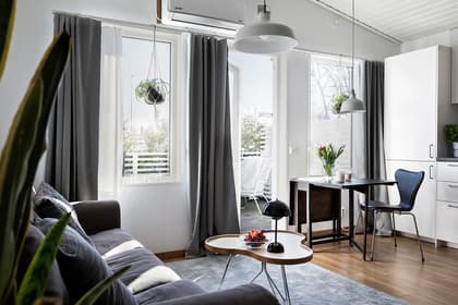 Åttingsstigen 32G, Öster