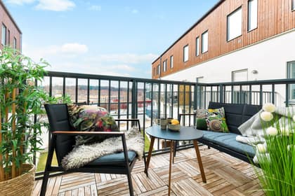 Härnevi Skolväg 9B, Bro