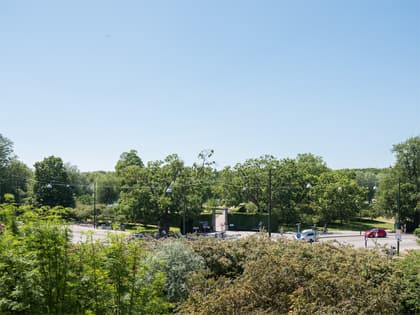 Pildammsvägen 12, Triangeln