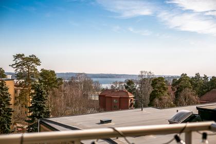 Hägernäsvägen 8, Hägernäs