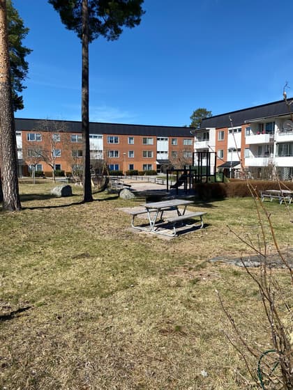 Hugingatan 40, Märsta