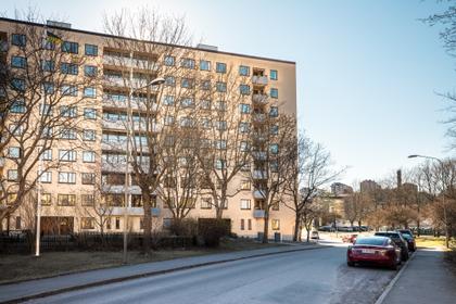 Hägerstens Allé 18, Hägersten