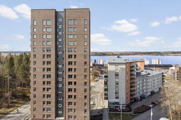 Fabriksvägen 8, Järfälla